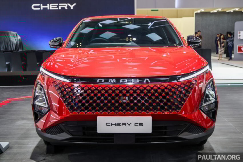 Chery C5 小改款登陆印尼, 我国称为 Omoda 5, 依旧搭载1.5T四缸涡轮引擎+双离合器变速箱, 售价从8.3万令吉起 303690