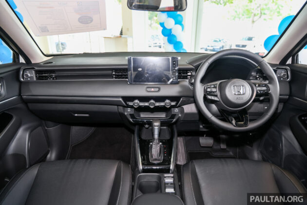 2025 Honda HR-V 1.5 V 小改款完整实拍, 售价13.8万令吉