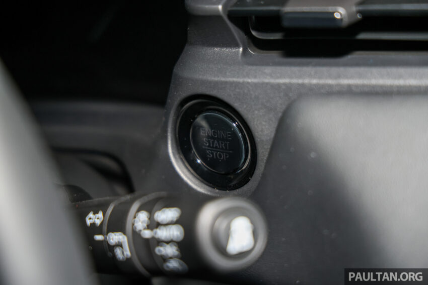 2025 Honda HR-V 1.5 V 小改款完整实拍, 售价13.8万令吉 304095