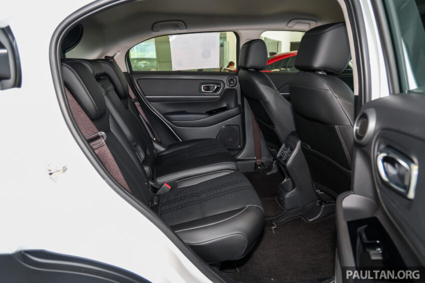 2025 Honda HR-V 1.5 V 小改款完整实拍, 售价13.8万令吉 304101