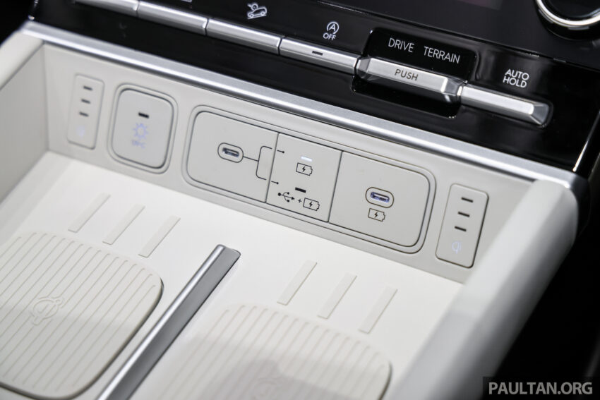 全新五代 2025 Hyundai Santa Fe 本地发布！划分三个版本、提供1.6T混动和2.5T汽油引擎两种动力，售RM225k起 300867