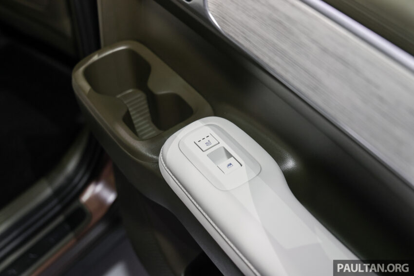 全新五代 2025 Hyundai Santa Fe 本地发布！划分三个版本、提供1.6T混动和2.5T汽油引擎两种动力，售RM225k起 300888