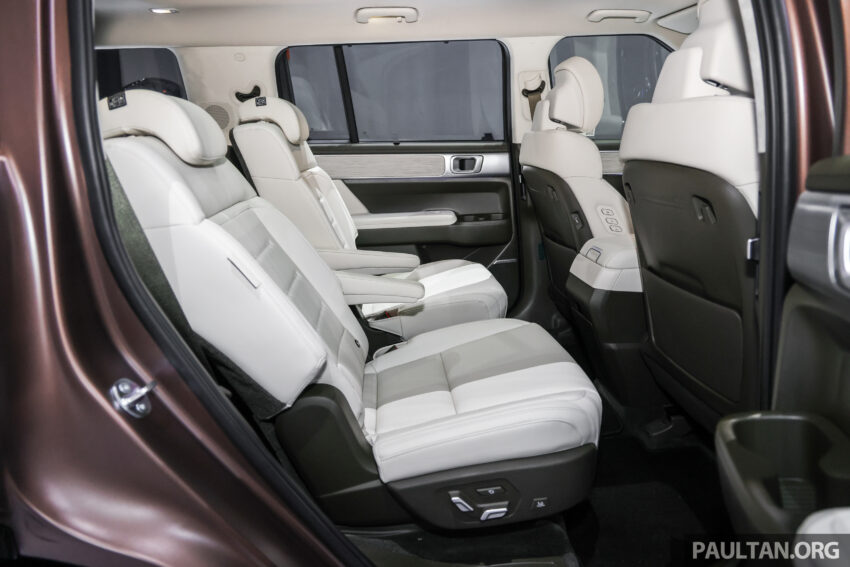 全新五代 2025 Hyundai Santa Fe 本地发布！划分三个版本、提供1.6T混动和2.5T汽油引擎两种动力，售RM225k起 300891