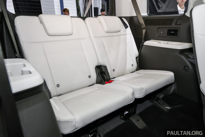 全新五代 2025 Hyundai Santa Fe 本地发布！划分三个版本、提供1.6T混动和2.5T汽油引擎两种动力，售RM225k起 300901
