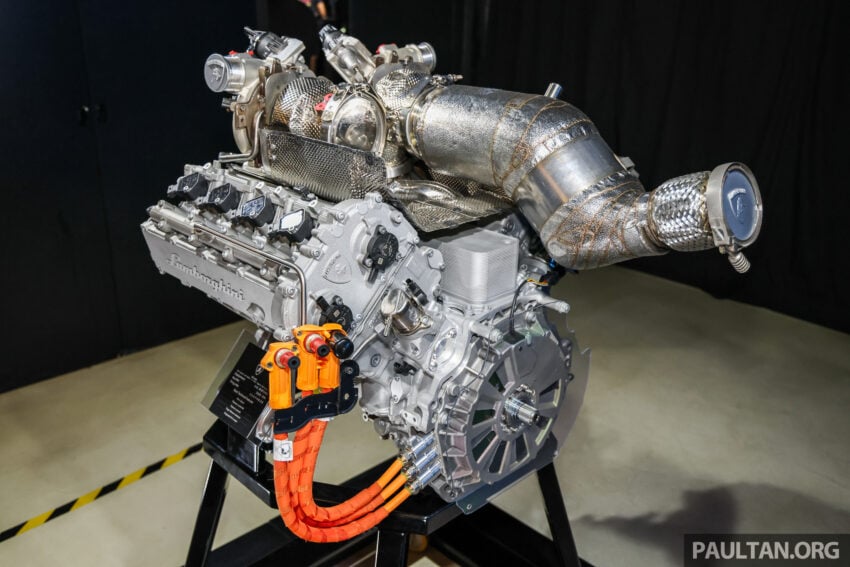 Lamborghini Temerario 登陆大马！搭载4.0L V8双涡轮增压引擎插混系统，920 PS马力、2.7秒破百！税前售135万 302088