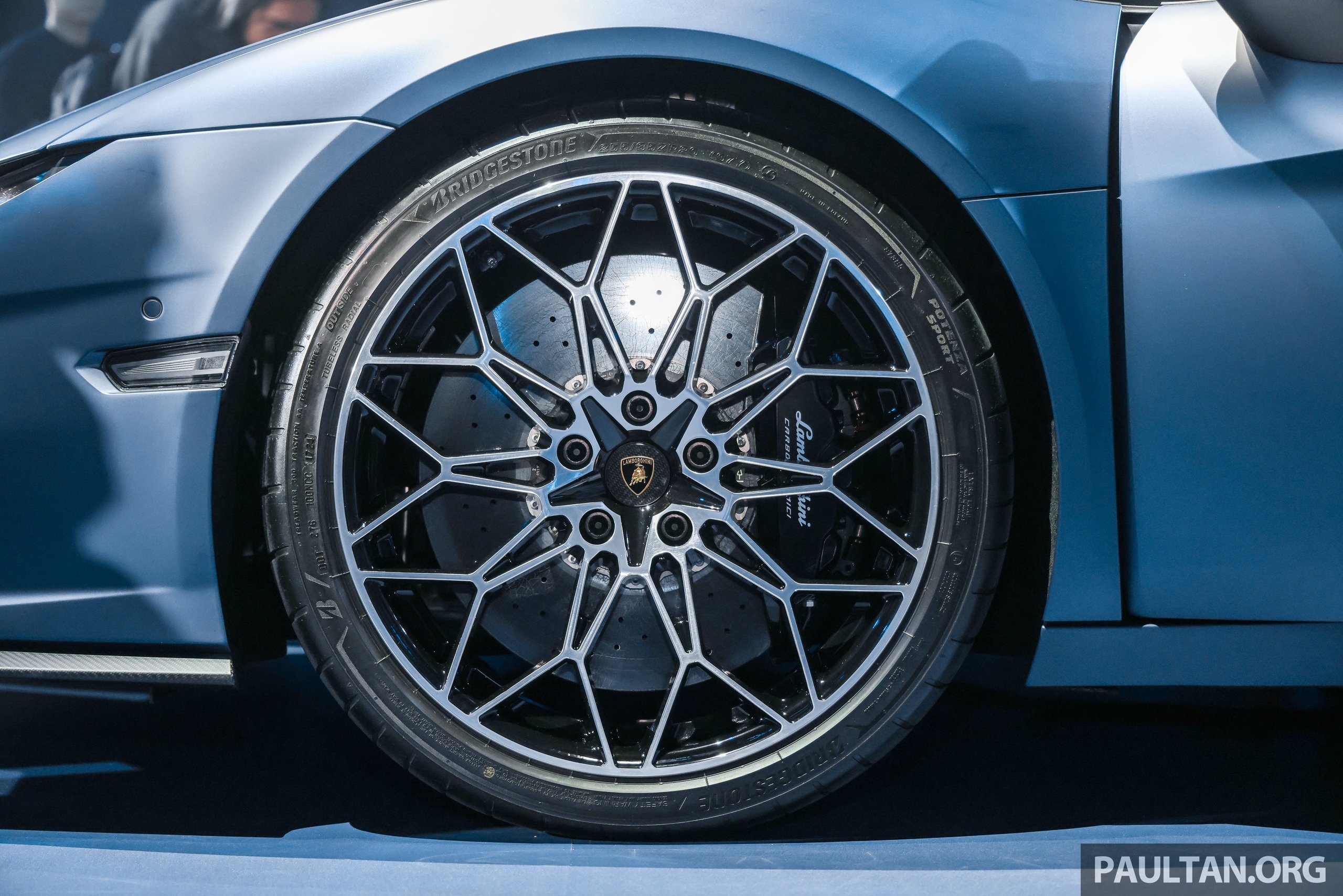Lamborghini Temerario 登陆大马！搭载4.0L V8双涡轮增压引擎插混系统，920 PS马力、2.7秒破百！税前售135万