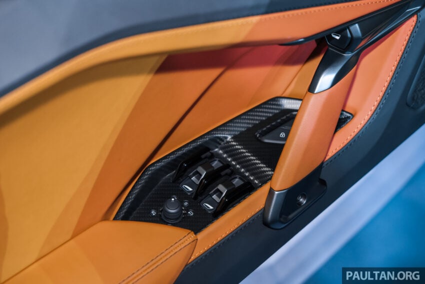 Lamborghini Temerario 登陆大马！搭载4.0L V8双涡轮增压引擎插混系统，920 PS马力、2.7秒破百！税前售135万 302143