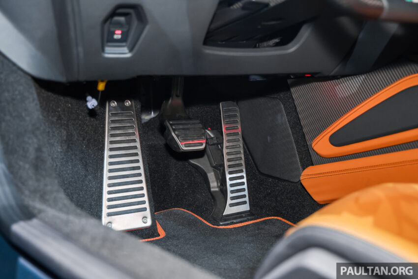 Lamborghini Temerario 登陆大马！搭载4.0L V8双涡轮增压引擎插混系统，920 PS马力、2.7秒破百！税前售135万 302147