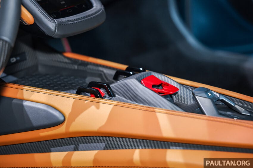 Lamborghini Temerario 登陆大马！搭载4.0L V8双涡轮增压引擎插混系统，920 PS马力、2.7秒破百！税前售135万 302136