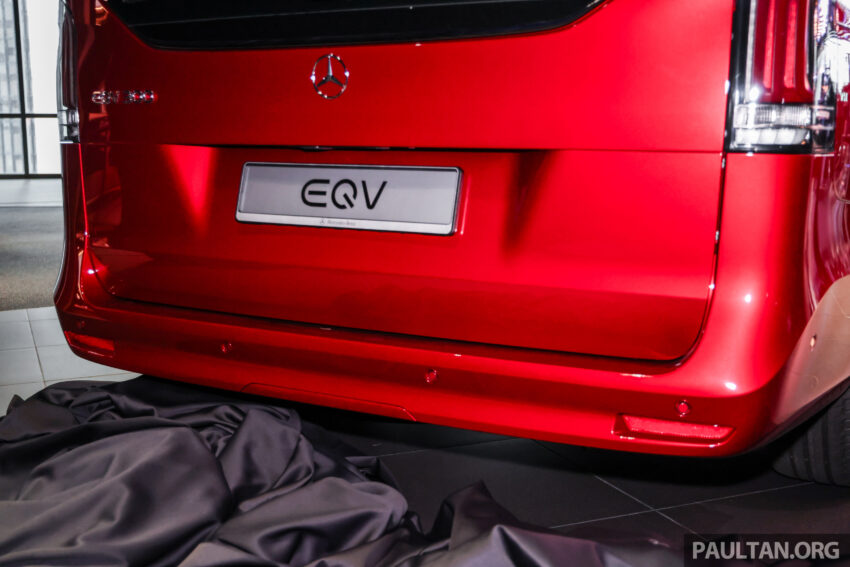 2025 Mercedes-Benz EQV300 Avantgarde 小改款纯电动MPV本地正发布, WLTP续航里程可达374公里, 售价45万 300932