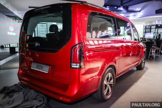 2025 Mercedes-Benz EQV300 Avantgarde 小改款纯电动MPV本地正发布, WLTP续航里程可达374公里, 售价45万