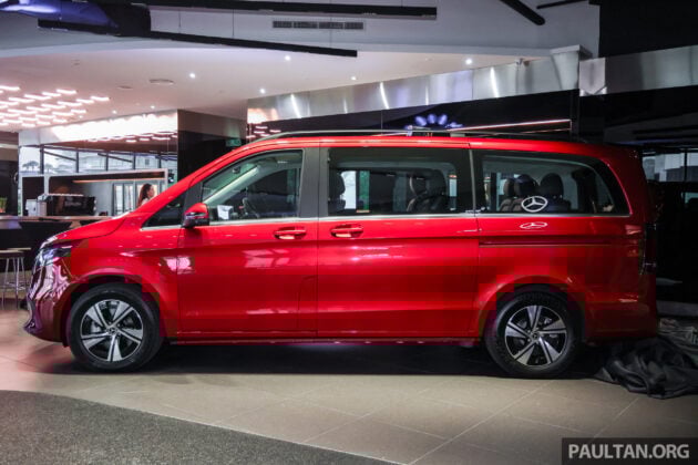 2025 Mercedes-Benz EQV300 Avantgarde 小改款纯电动MPV本地正发布, WLTP续航里程可达374公里, 售价45万