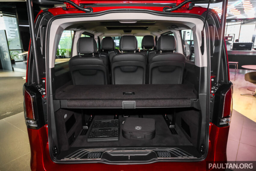 2025 Mercedes-Benz EQV300 Avantgarde 小改款纯电动MPV本地正发布, WLTP续航里程可达374公里, 售价45万 300977