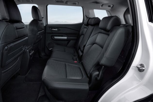 2025 Mitsubishi Destinator 于印尼首发, 面向全球市场的三排七人座SUV, 1.5T四缸涡轮引擎, 车身尺码与 CR-V 相当