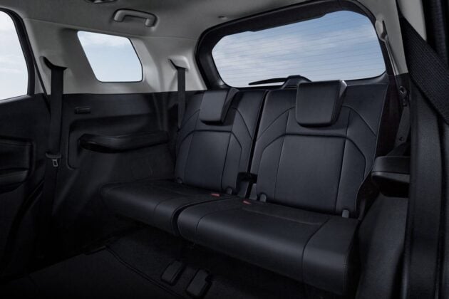 2025 Mitsubishi Destinator 于印尼首发, 面向全球市场的三排七人座SUV, 1.5T四缸涡轮引擎, 车身尺码与 CR-V 相当