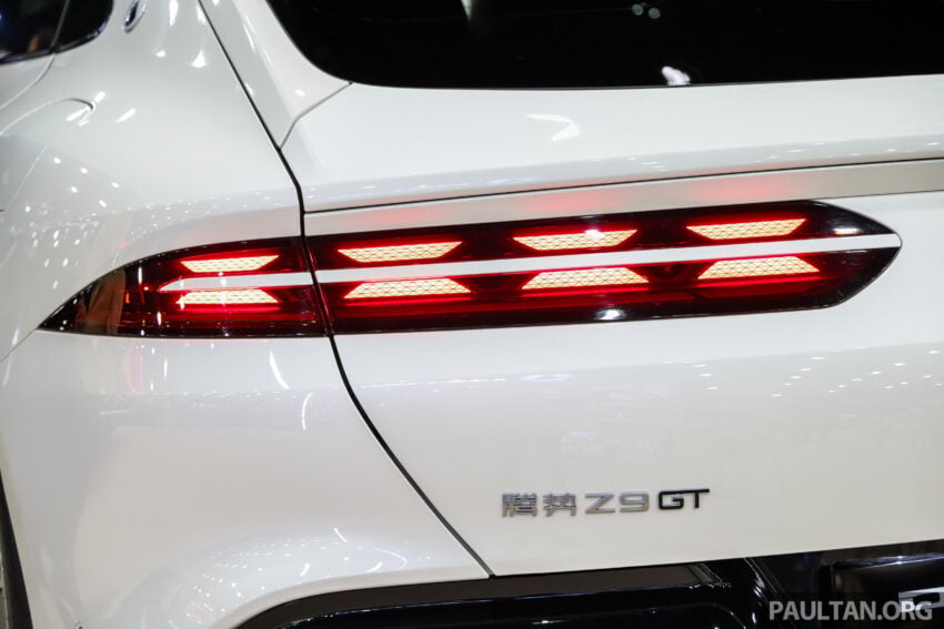 腾势 Denza Z9 GT 于 PACE 2025 公开预览！高端高性能四门 Fastback GT，3.4秒破百！提供纯电和插混两种选择 303175