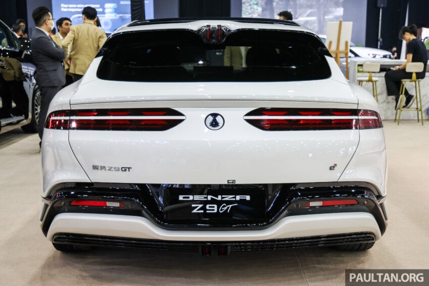 腾势 Denza Z9 GT 于 PACE 2025 公开预览！高端高性能四门 Fastback GT，3.4秒破百！提供纯电和插混两种选择 303154