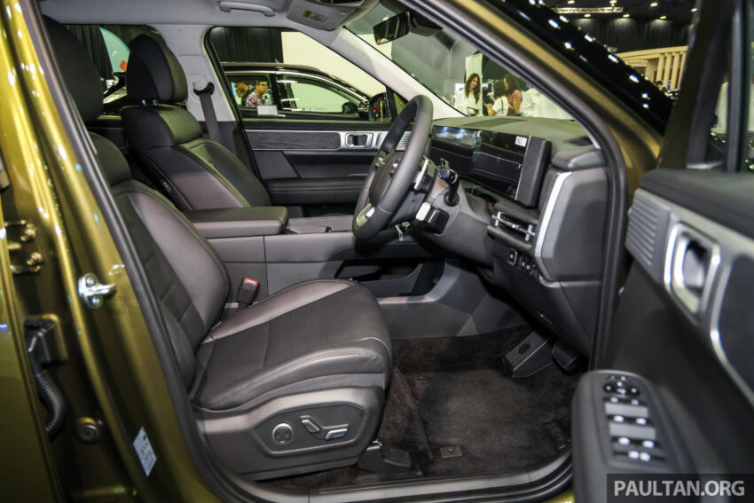 全新五代 2025 Hyundai Santa Fe 本地发布！划分三个版本、提供1.6T混动和2.5T汽油引擎两种动力，售RM225k起 303141
