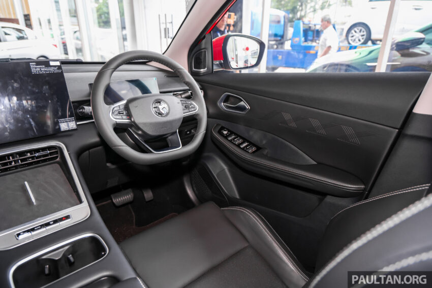 2025 Proton X50 小改款完整规格公布, 改搭动力更强1.5L四缸涡轮引擎, 支持无线 Apple CarPlay 与 Android Auto 301179