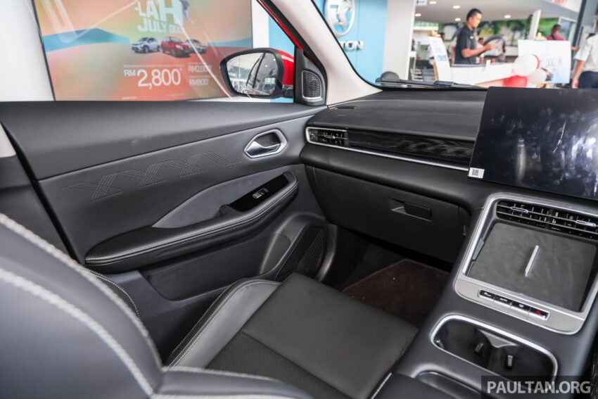 2025 Proton X50 小改款完整规格公布, 改搭动力更强1.5L四缸涡轮引擎, 支持无线 Apple CarPlay 与 Android Auto 301180