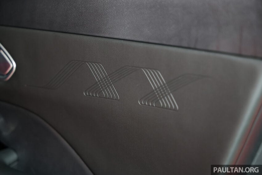 2025 Proton X50 小改款完整规格公布, 改搭动力更强1.5L四缸涡轮引擎, 支持无线 Apple CarPlay 与 Android Auto 301196