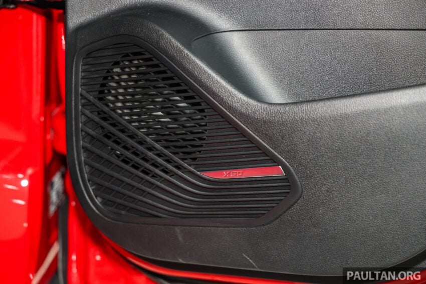 2025 Proton X50 小改款完整规格公布, 改搭动力更强1.5L四缸涡轮引擎, 支持无线 Apple CarPlay 与 Android Auto 301197