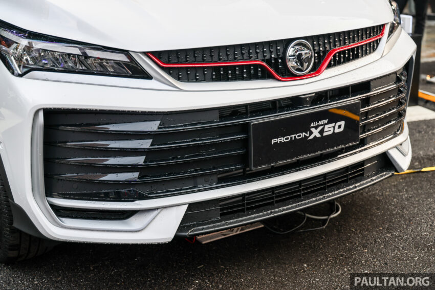 2025 Proton X50 小改款首度公开亮相, 确认改搭全新四缸涡轮引擎, 14.6寸屏支持 Apple CarPlay 与 Android Auto 300689