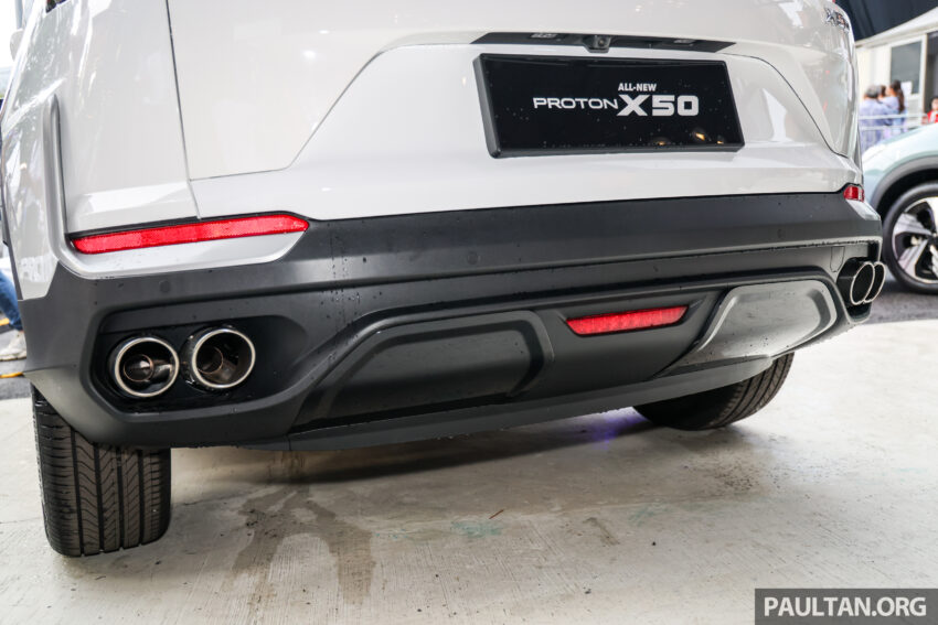 2025 Proton X50 小改款首度公开亮相, 确认改搭全新四缸涡轮引擎, 14.6寸屏支持 Apple CarPlay 与 Android Auto 300706