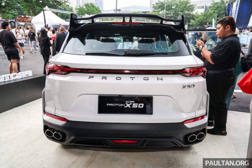 2025 Proton X50 小改款首度公开亮相, 确认改搭全新四缸涡轮引擎, 14.6寸屏支持 Apple CarPlay 与 Android Auto 300683
