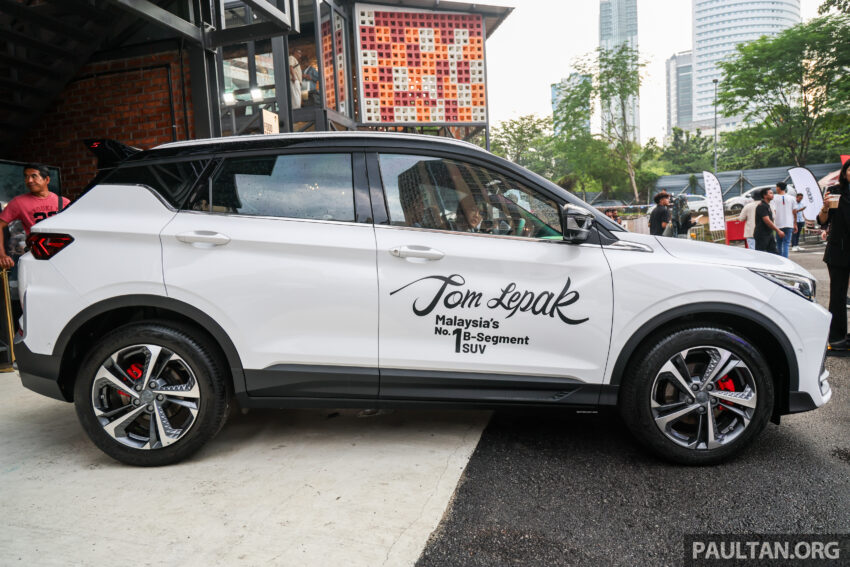 2025 Proton X50 小改款首度公开亮相, 确认改搭全新四缸涡轮引擎, 14.6寸屏支持 Apple CarPlay 与 Android Auto 300684
