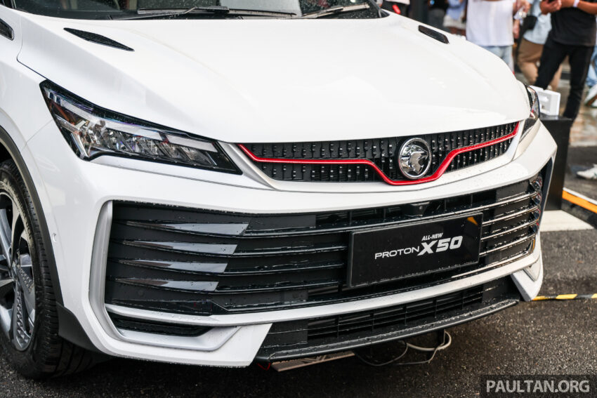 2025 Proton X50 小改款首度公开亮相, 确认改搭全新四缸涡轮引擎, 14.6寸屏支持 Apple CarPlay 与 Android Auto 300685