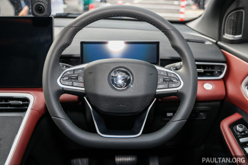 2025 Proton X50 小改款首度公开亮相, 确认改搭全新四缸涡轮引擎, 14.6寸屏支持 Apple CarPlay 与 Android Auto 300714