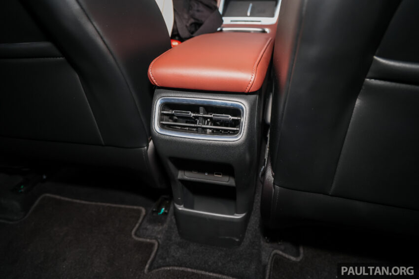 2025 Proton X50 小改款首度公开亮相, 确认改搭全新四缸涡轮引擎, 14.6寸屏支持 Apple CarPlay 与 Android Auto 300746