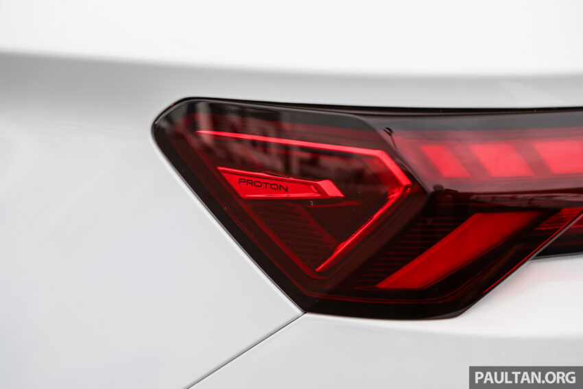 2025 Proton X50 小改款完整规格公布, 改搭动力更强1.5L四缸涡轮引擎, 支持无线 Apple CarPlay 与 Android Auto 300591