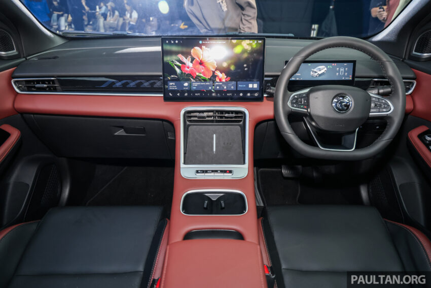 2025 Proton X50 小改款完整规格公布, 改搭动力更强1.5L四缸涡轮引擎, 支持无线 Apple CarPlay 与 Android Auto 300503