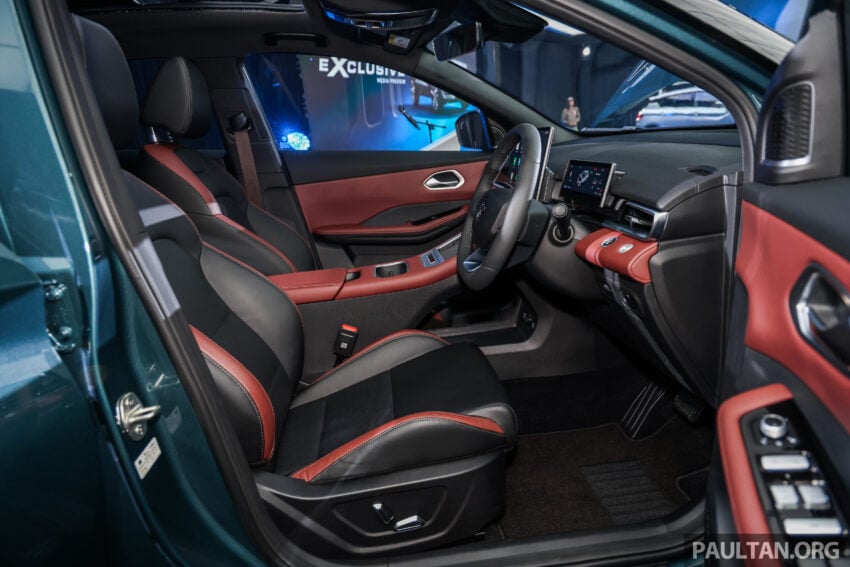2025 Proton X50 小改款完整规格公布, 改搭动力更强1.5L四缸涡轮引擎, 支持无线 Apple CarPlay 与 Android Auto 300540