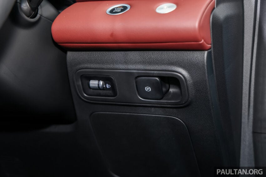 2025 Proton X50 小改款完整规格公布, 改搭动力更强1.5L四缸涡轮引擎, 支持无线 Apple CarPlay 与 Android Auto 300544