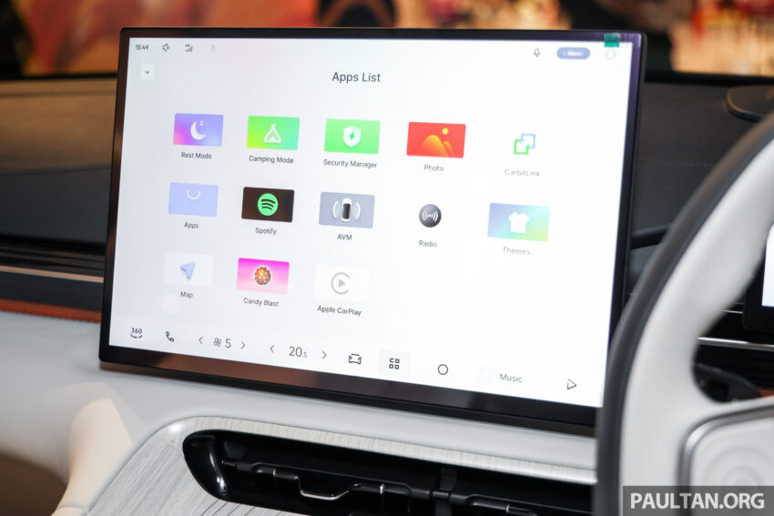 Proton eMas 7 迎来小升级！新增 Obsidian Black 车身配色；限量 Alabaster White 内饰；正式导入 Apple CarPlay 301005