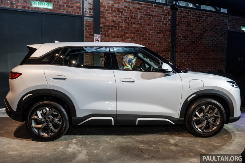 BYD Atto 2 我国正式发布, 纯电动B-Segment SUV, 续航里程最长可达410公里, 7.9秒破百, 单一版本售价RM100,000 303802