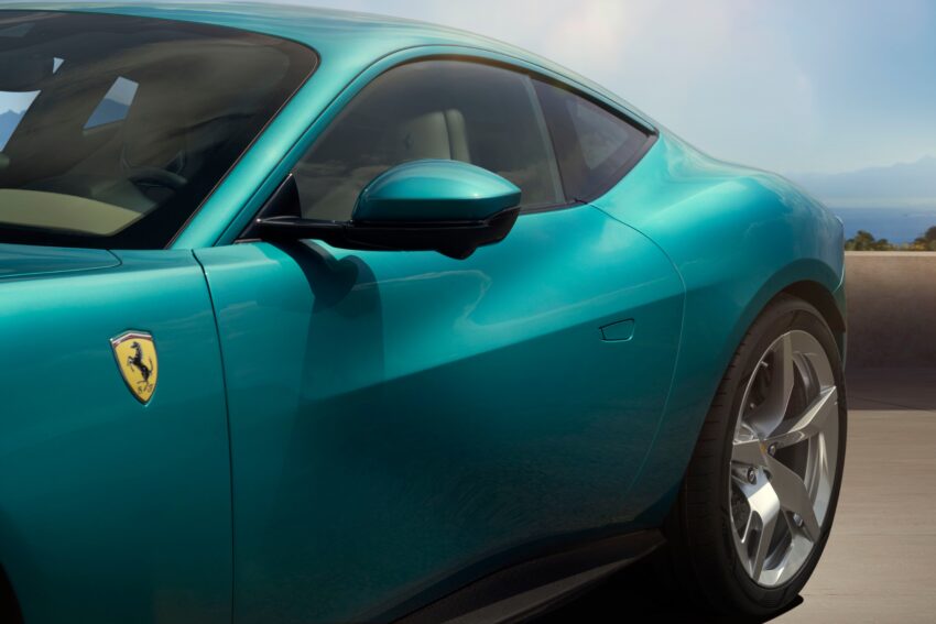 Roma 的继任者，Ferrari Amalfi 正式登场！搭载前中置V8引擎，最大输出达640 PS/760 Nm；方向盘回归实体键钮 301078