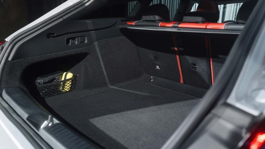 2025 Mercedes-Benz CLA Shooting Brake 大改款全球首发, 暂时仅有纯电版本, 之后将追加Mild Hybrid轻混动车型 302055