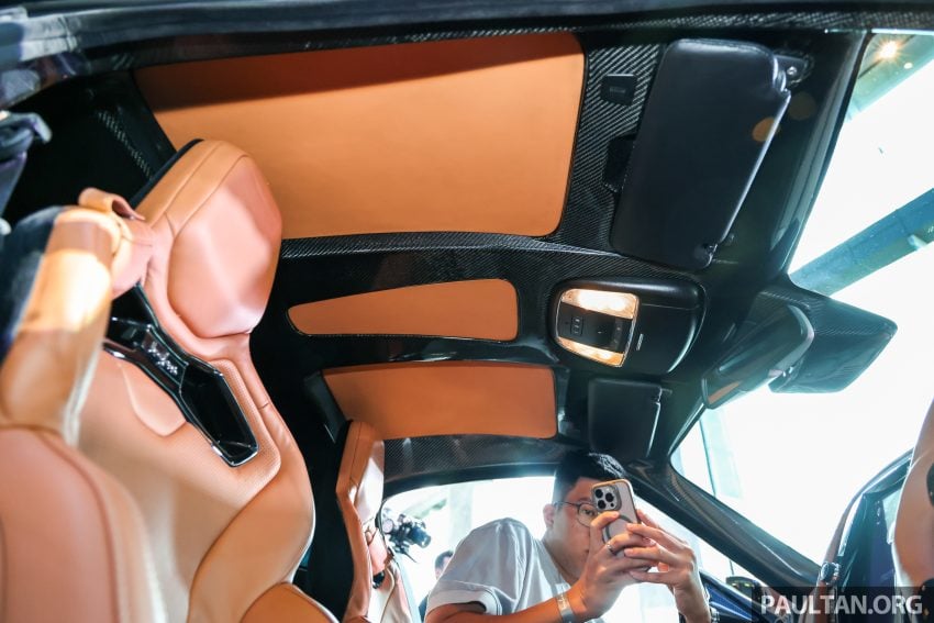 2025 Bufori CS8 全球首发, 本土生产的双门GT超跑, 搭载6.4L V8机械增压引擎, 3秒破百, 极速330km/h, 要价218.8万 306243