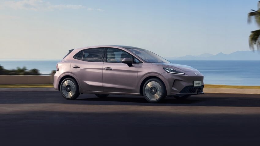 2025 MG4 EV 纯电五门掀背小车中国开启预购, 续航里程最长可达530公里, 20分钟充电至80%, 预售价从4.3万令吉起 304502