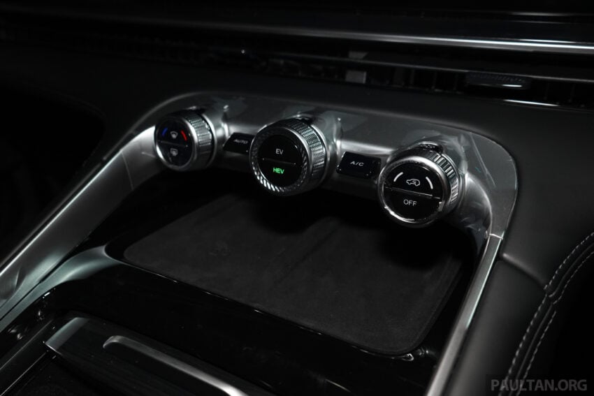 2025 Omoda C9 PHEV 本地公开亮相, 搭载1.5T油电系统, 可纯电行驶150公里, 综合续航达1,100公里, 预估价22万 305550