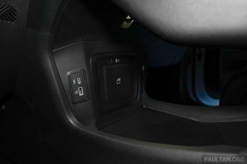 2025 Omoda C9 PHEV 本地公开亮相, 搭载1.5T油电系统, 可纯电行驶150公里, 综合续航达1,100公里, 预估价22万 305554