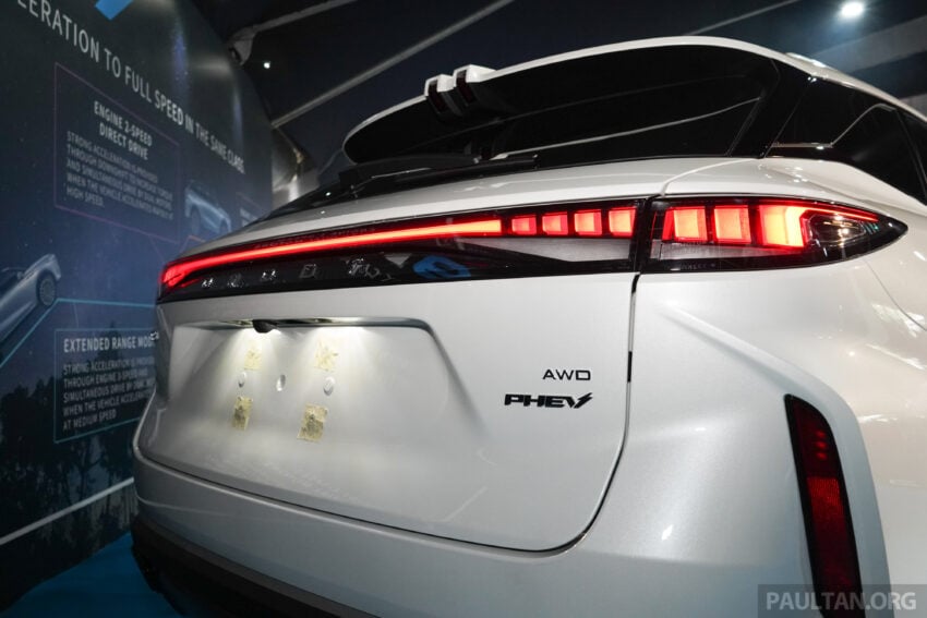 2025 Omoda C9 PHEV 本地公开亮相, 搭载1.5T油电系统, 可纯电行驶150公里, 综合续航达1,100公里, 预估价22万 305533