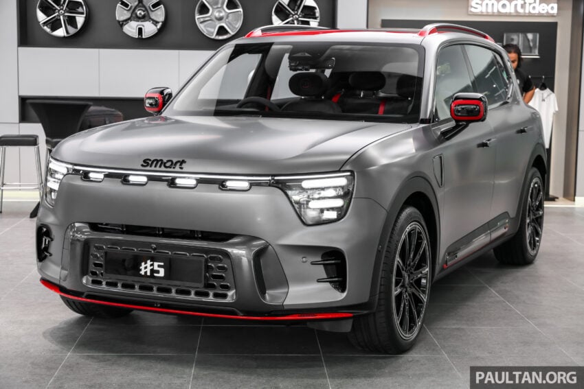 2025 smart #5 我国规格确认, 续航里程最长590公里, 15分钟充电至80%, 最快3.8秒破百, 搭载 Sennheiser 音响系统 306000