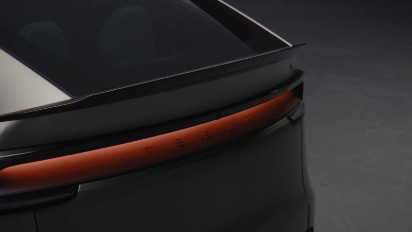 Tesla Model Y L 长轴六人座版本中国首发, 车身更长、更高, 额外增加第三排座椅, 续航里程751公里, 19.9万令吉起 305304