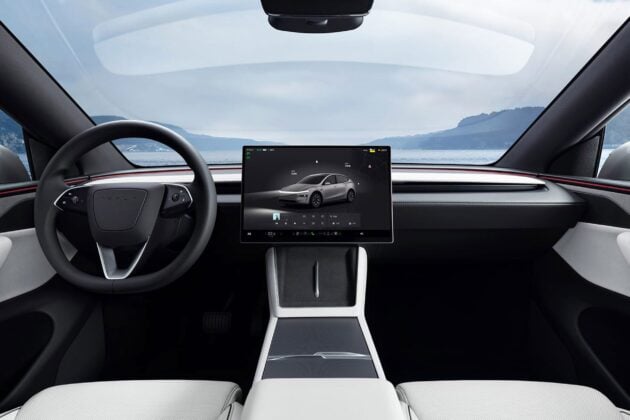 Tesla Model Y L 长轴六人座版本中国首发, 车身更长、更高, 额外增加第三排座椅, 续航里程751公里, 19.9万令吉起