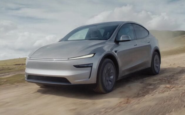 Tesla Model Y L 长轴六人座版本中国首发, 车身更长、更高, 额外增加第三排座椅, 续航里程751公里, 19.9万令吉起